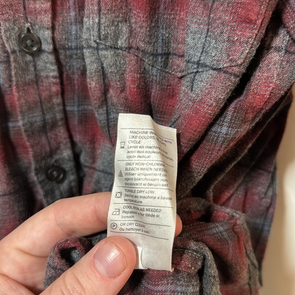 Vince Burgundy, Gray and blue checkered LS front pocket button down size small - Picture 4 of 5